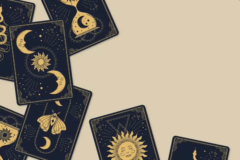Tarot & Oracle Cards